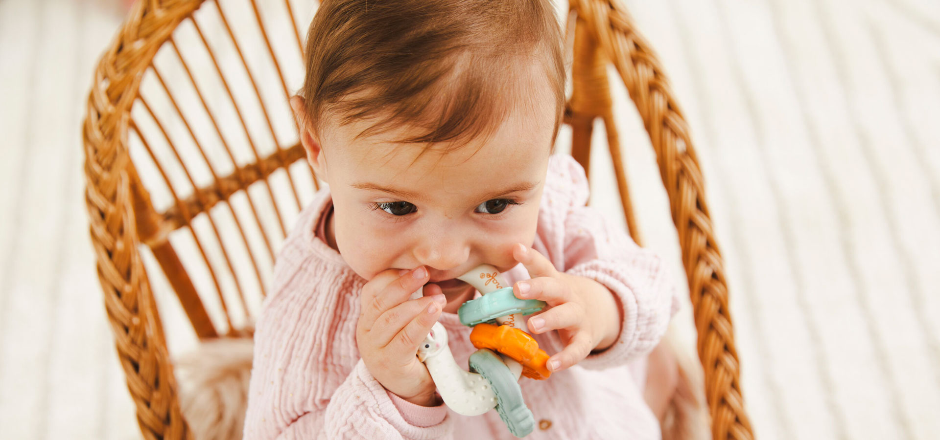 slider image slider_item_XWrX8f